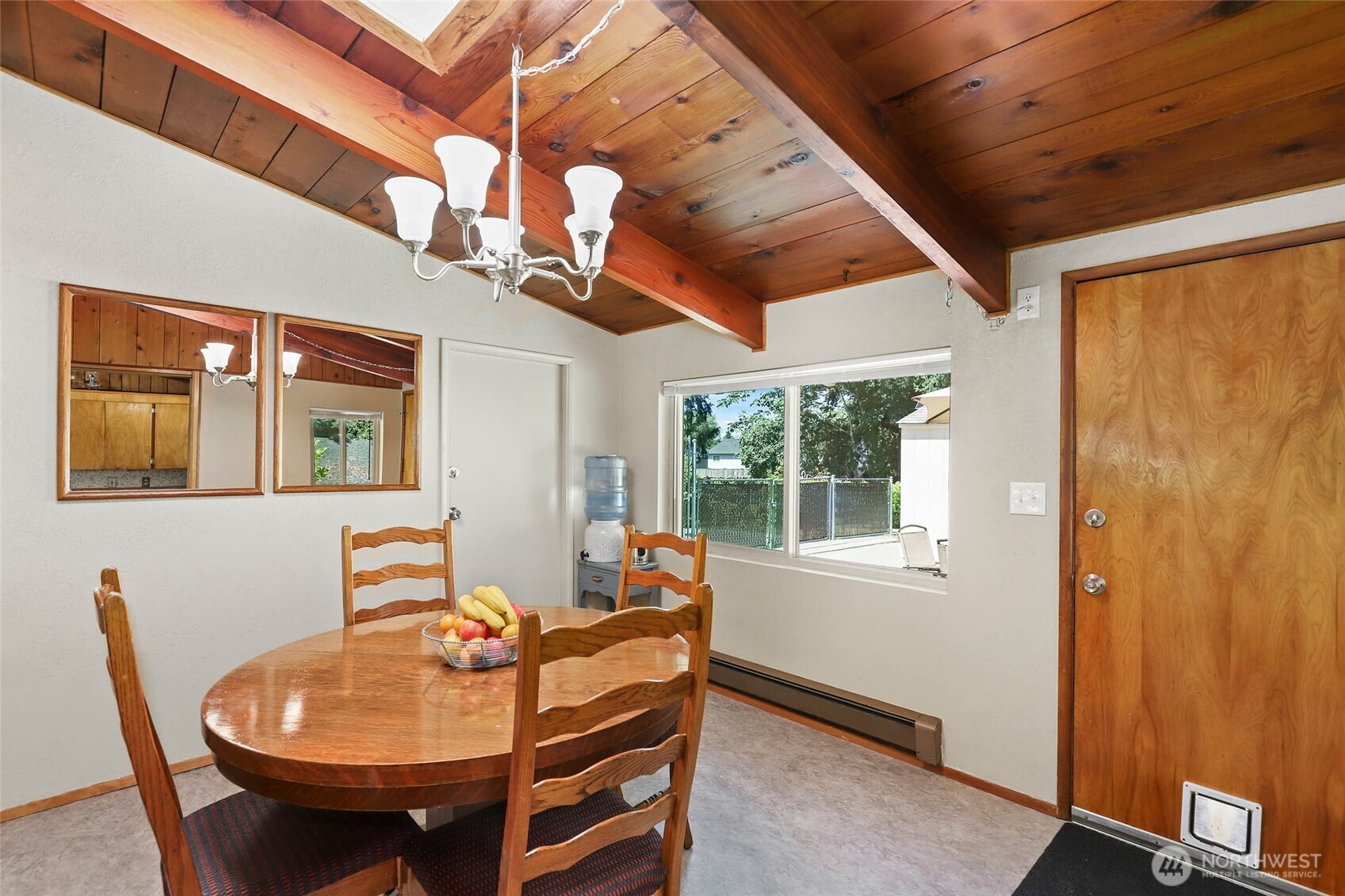 10013 Barnes Lane Property Photo 12