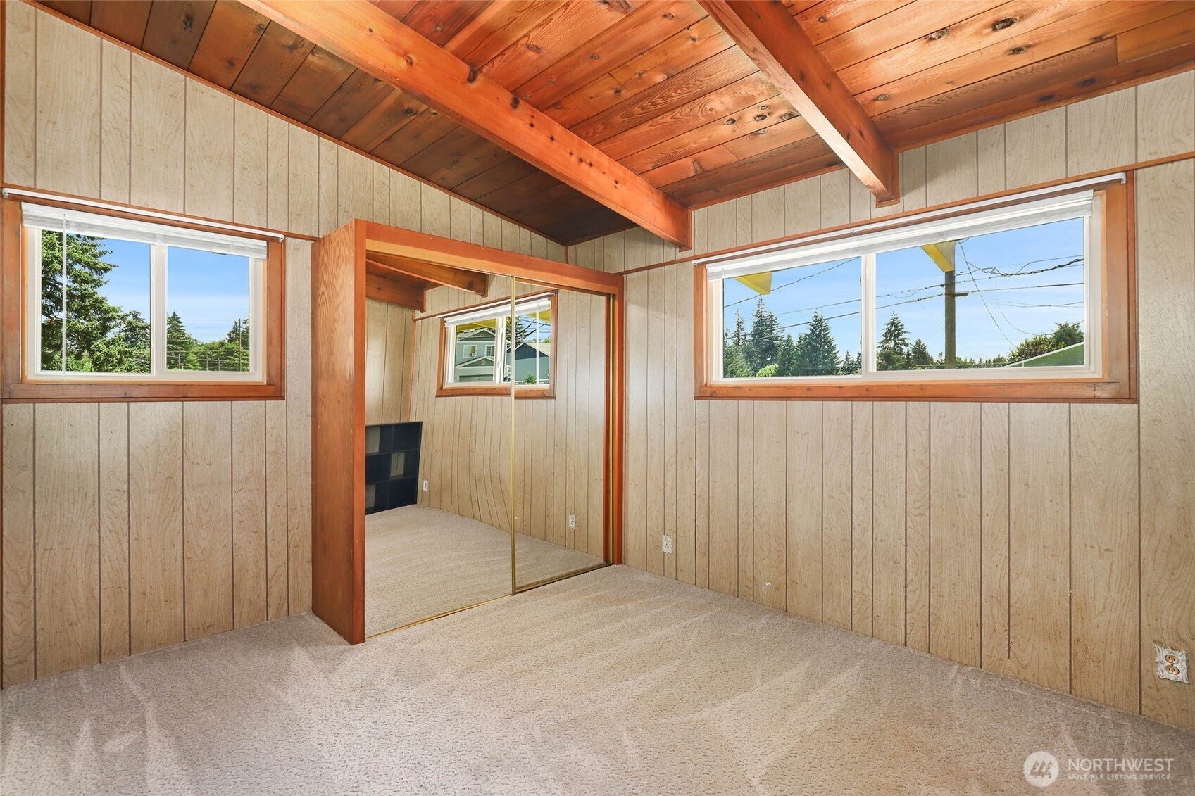 10013 Barnes Lane Property Photo 13