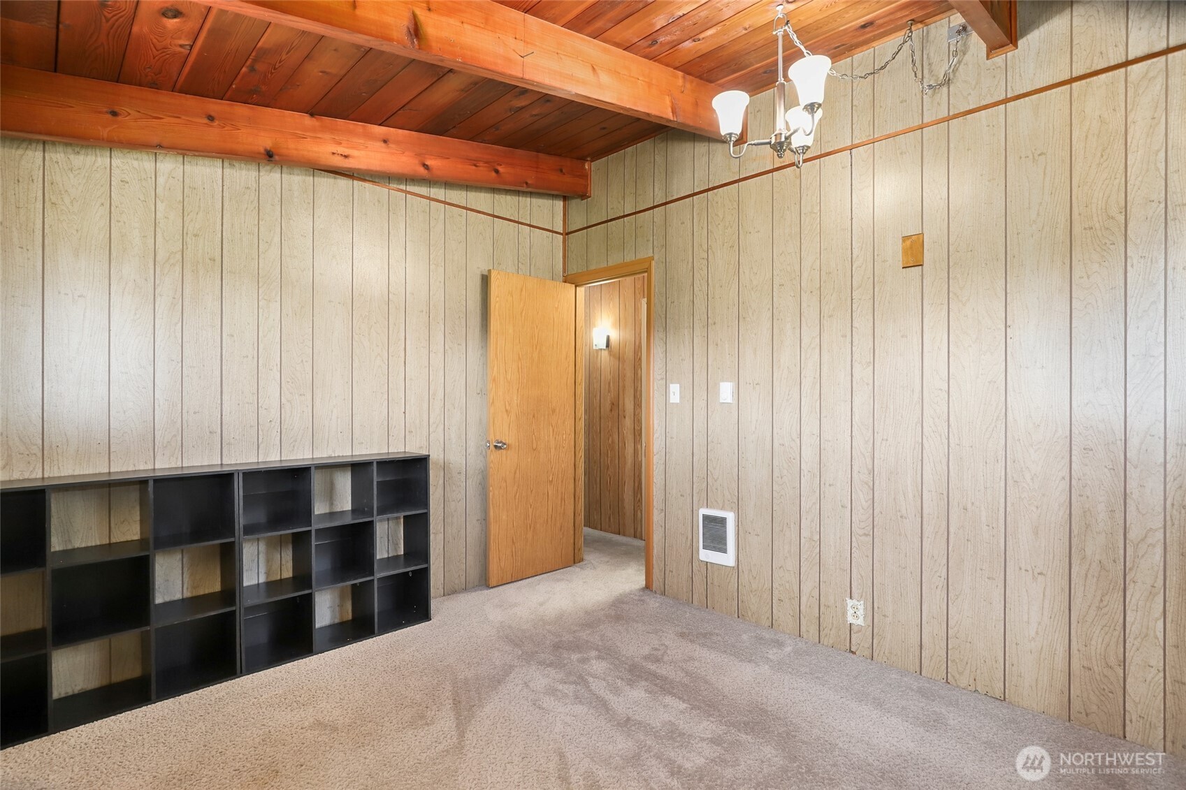 10013 Barnes Lane Property Photo 14
