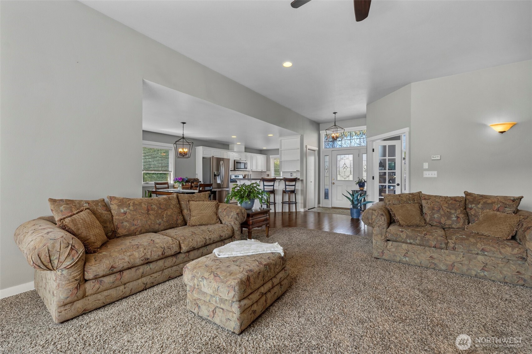 1936 Bridgeview Drive Property Photo 10