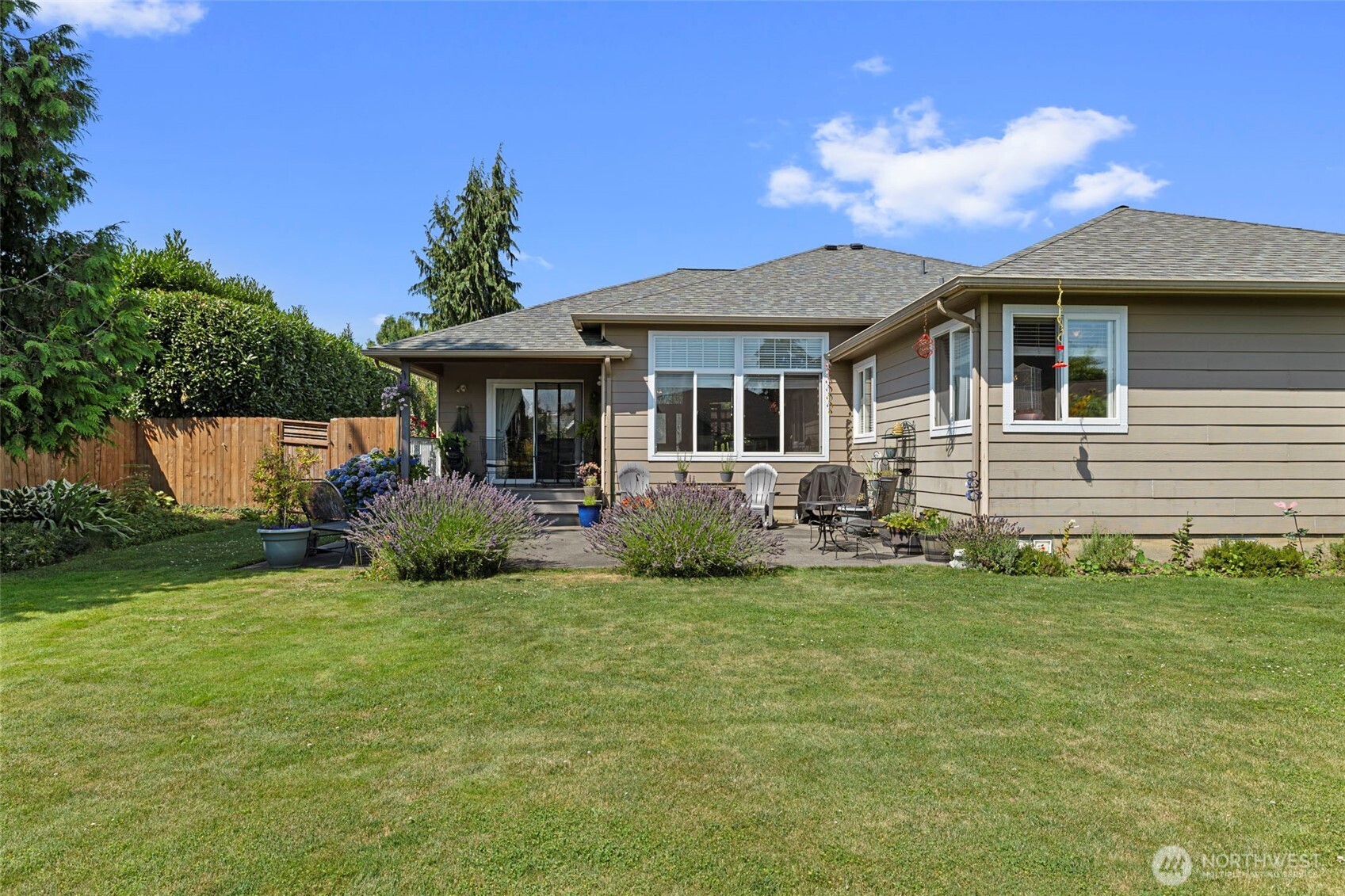 1936 Bridgeview Drive Property Photo 30