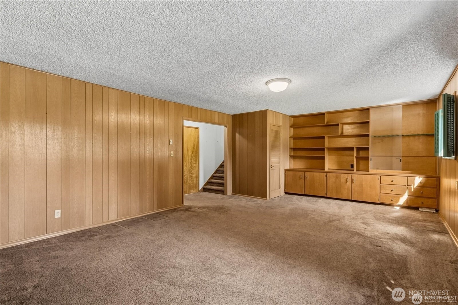 201 Inglewood Drive Property Photo 15
