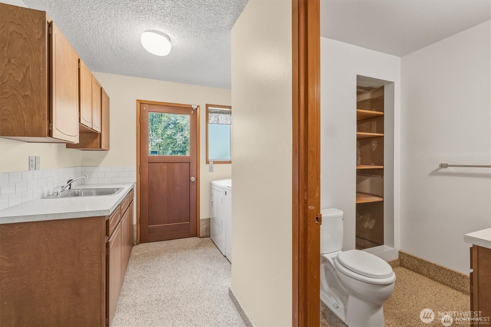 201 Inglewood Drive Property Photo 17