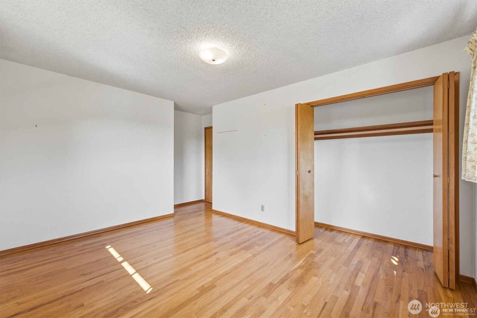201 Inglewood Drive Property Photo 21