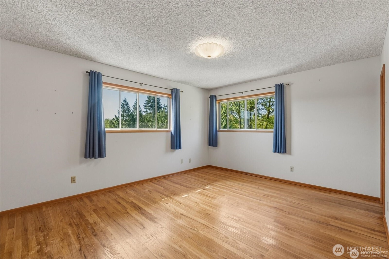 201 Inglewood Drive Property Photo 23