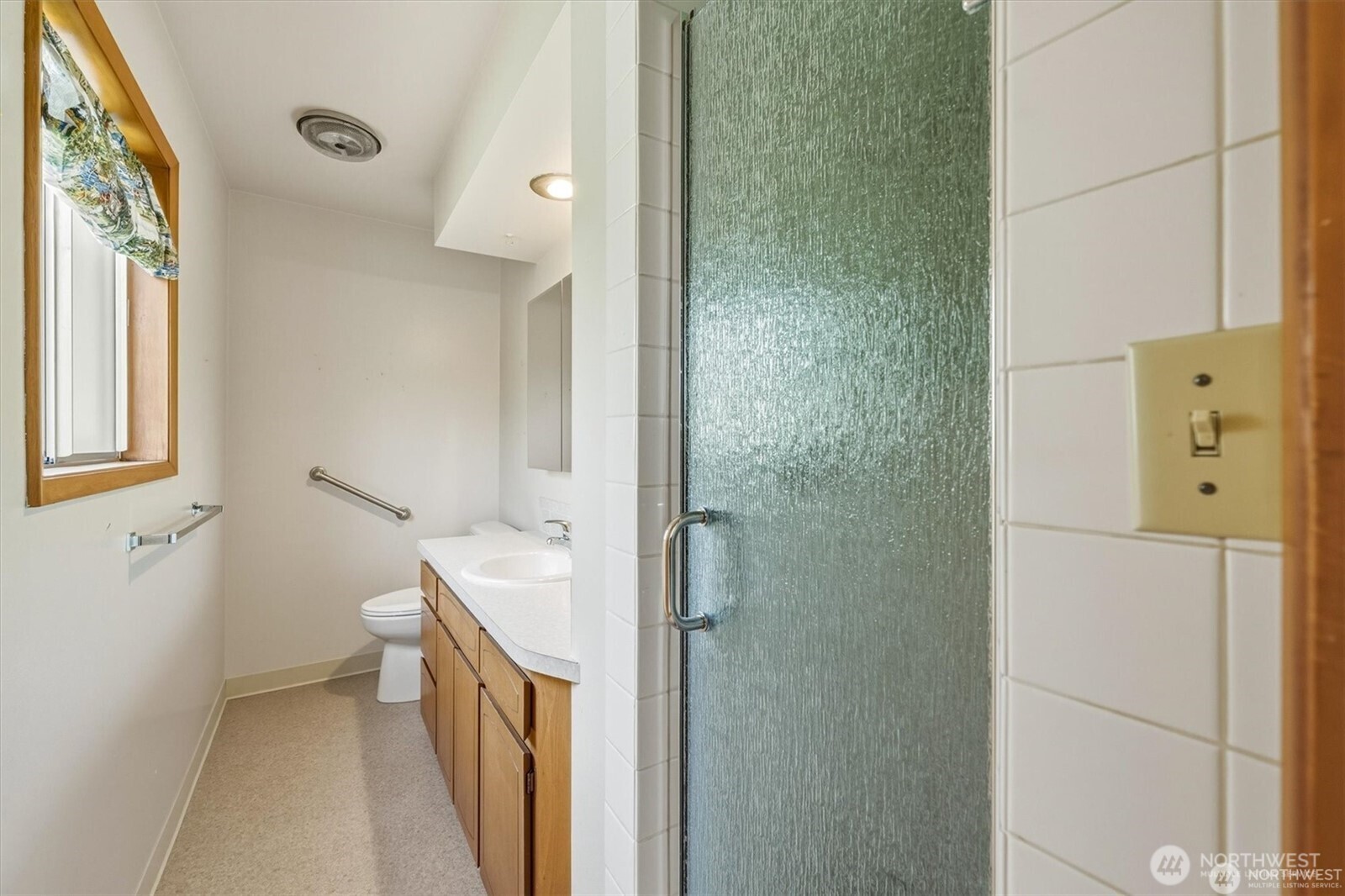 201 Inglewood Drive Property Photo 26