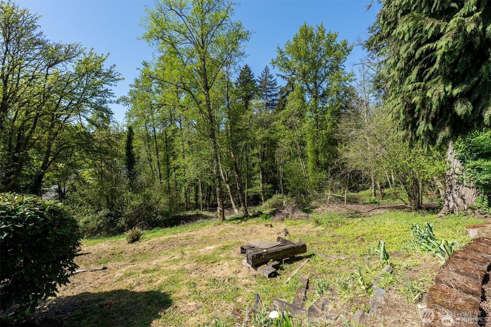 201 Inglewood Drive Property Photo 33