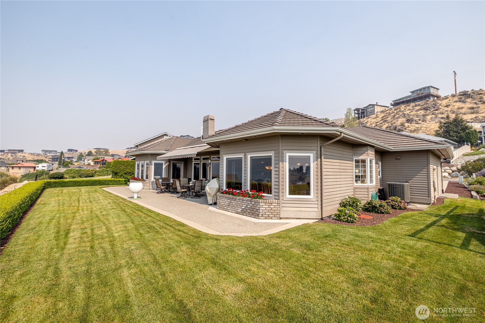 132 Bogey Boulevard Property Photo 4