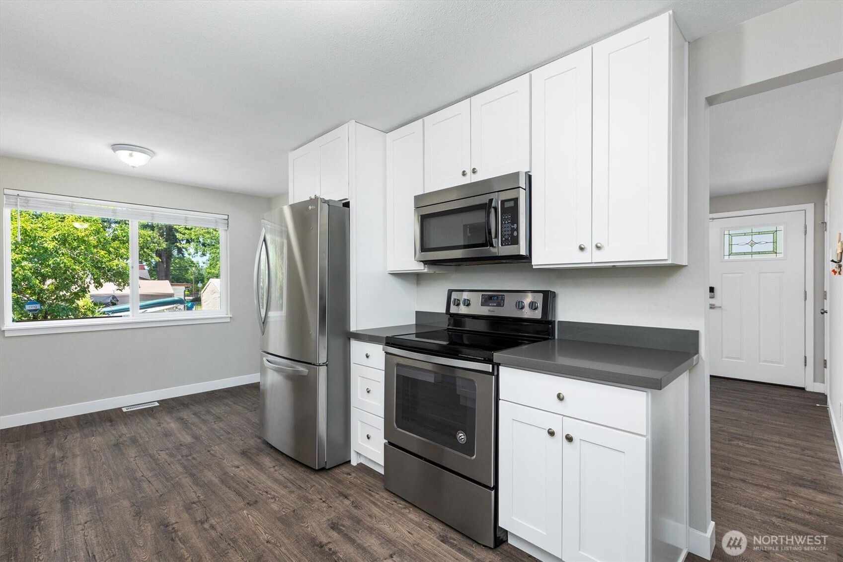 422 167th Street Property Photo 5
