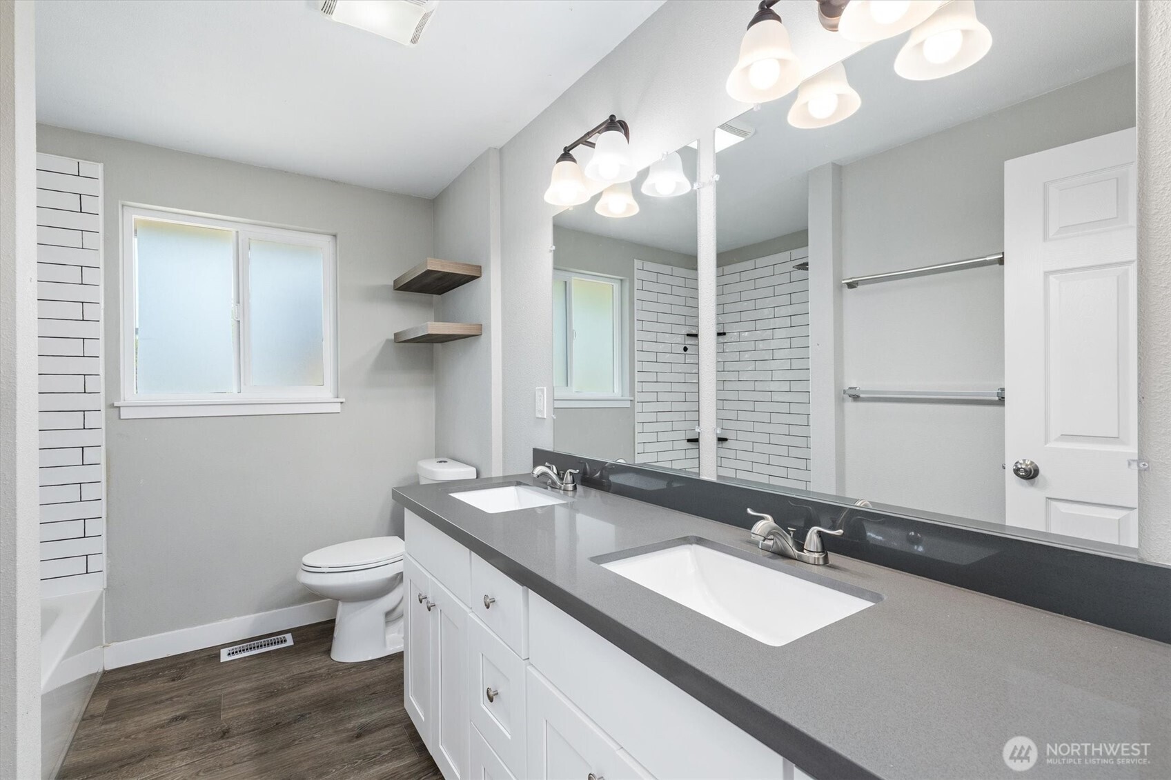 422 167th Street Property Photo 10