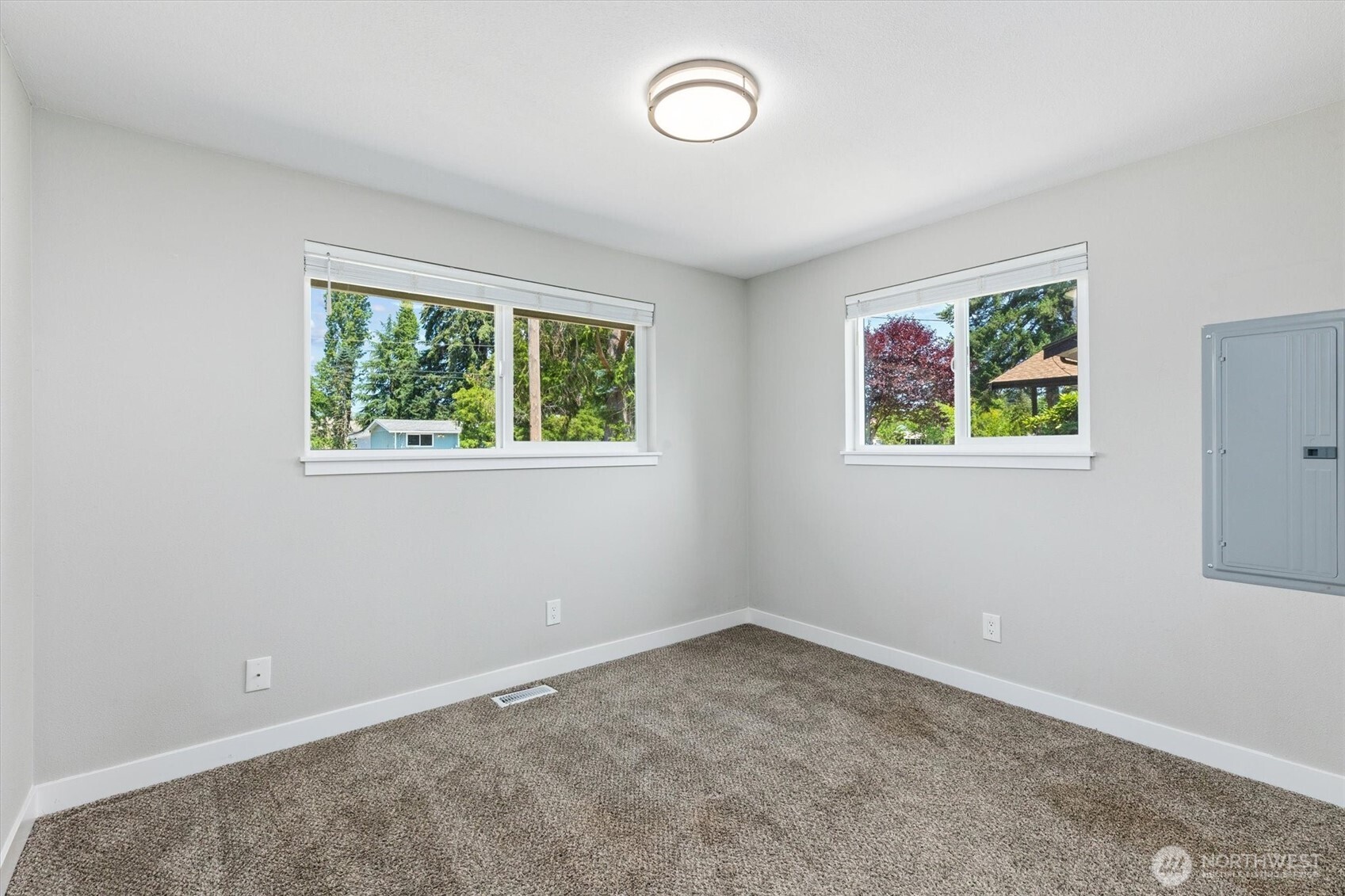 422 167th Street Property Photo 16