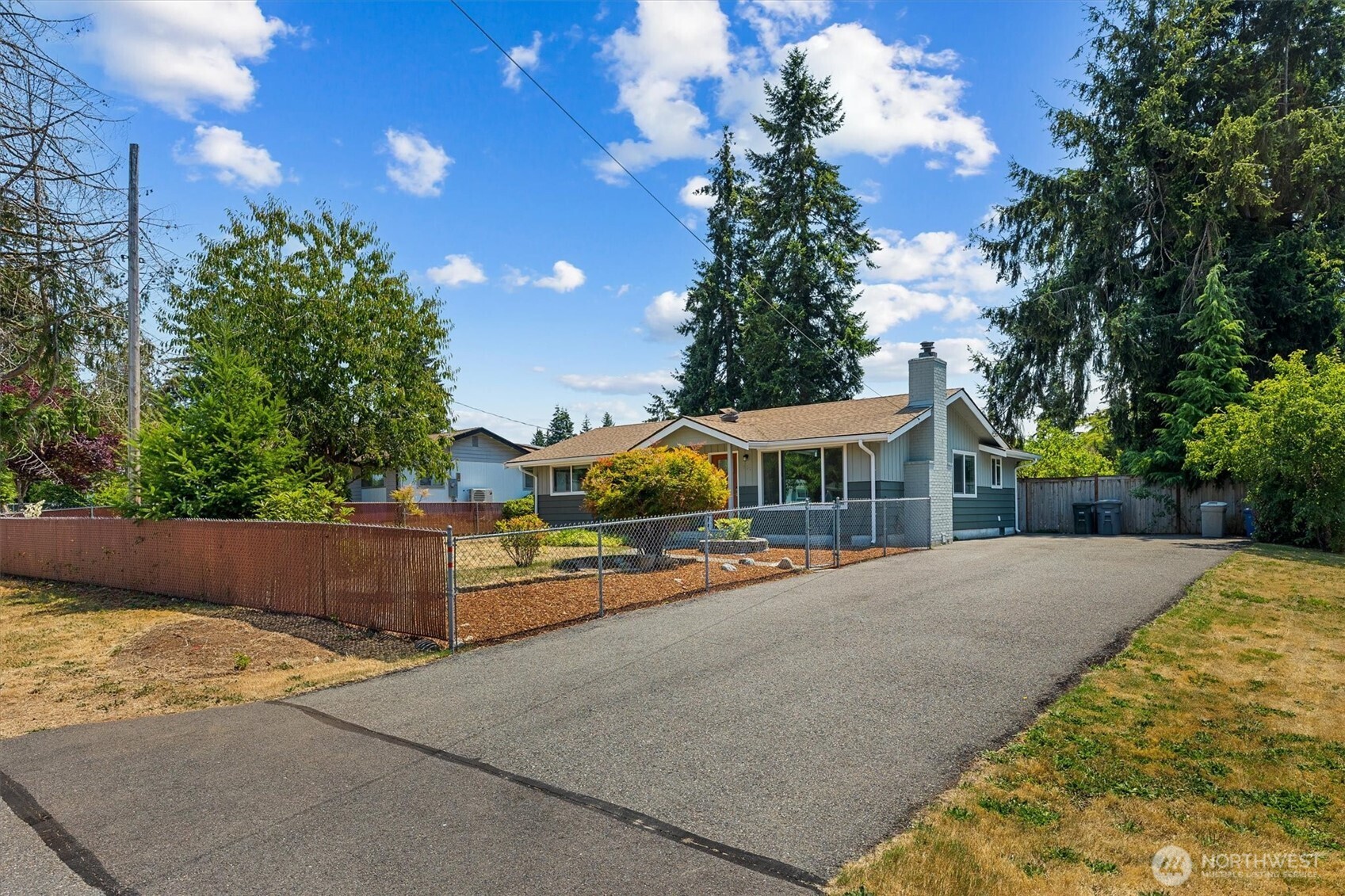 422 167th Street Property Photo 18