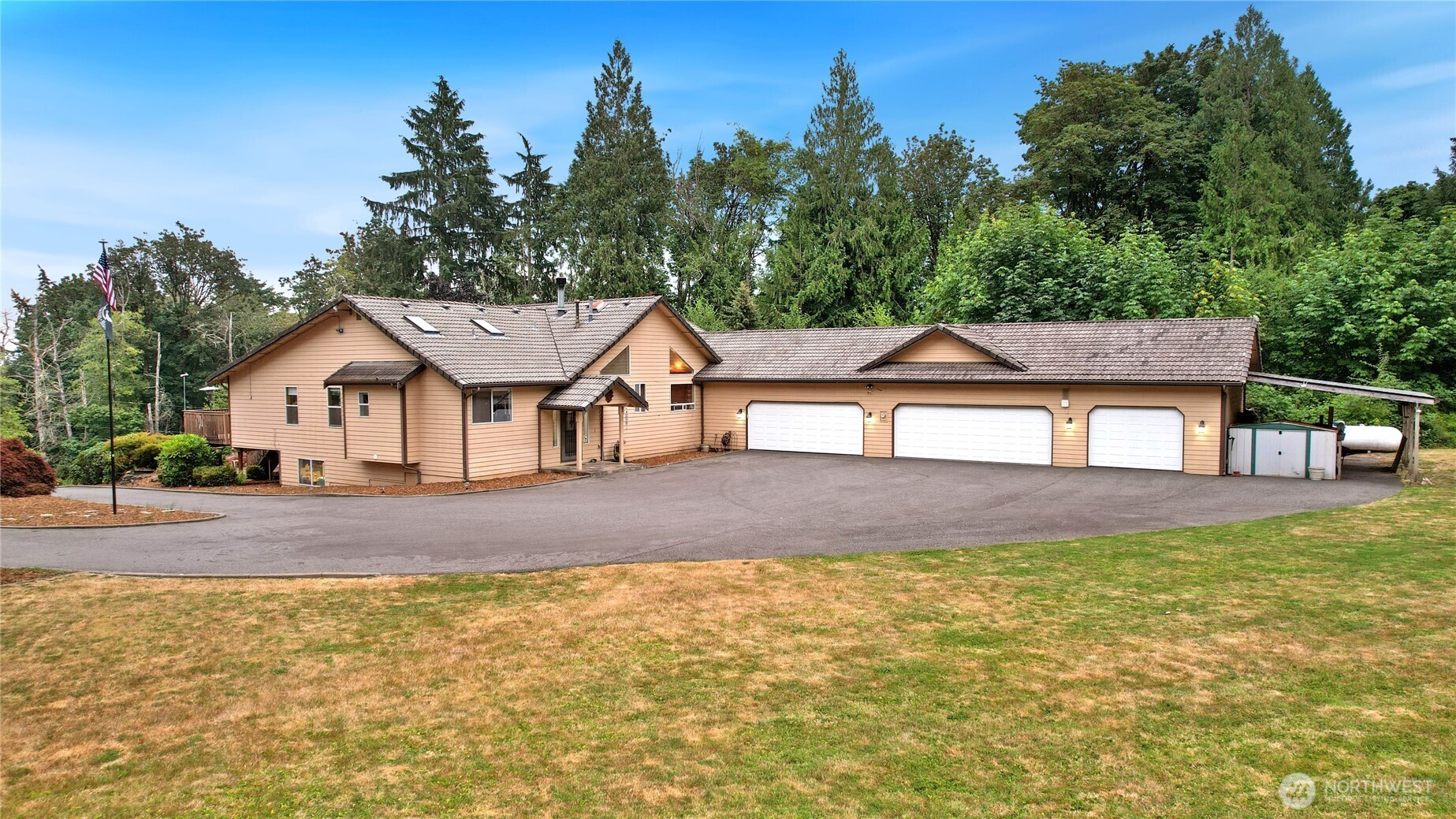 3188 Hinkley Road Property Photo 4