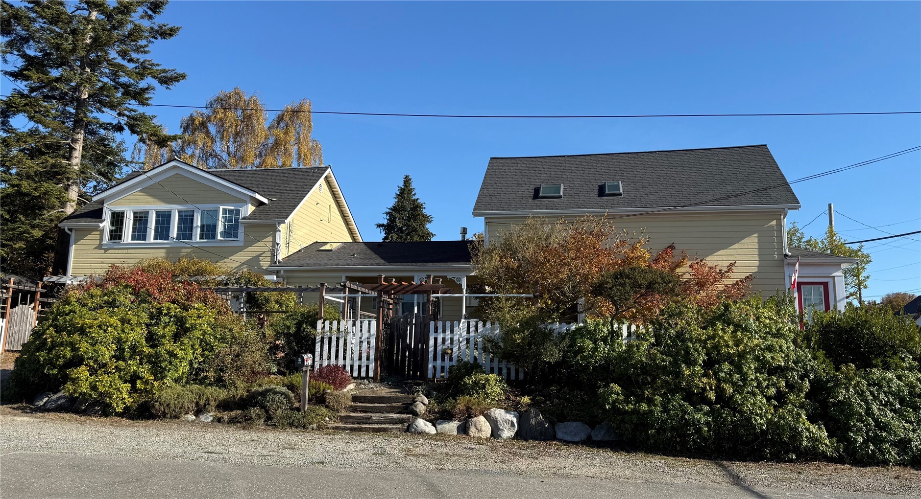 1740 Lawrence Street Property Photo 1
