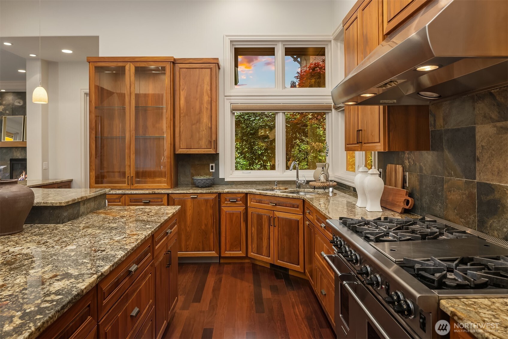 3052 Ne Harrison Street Property Photo 15