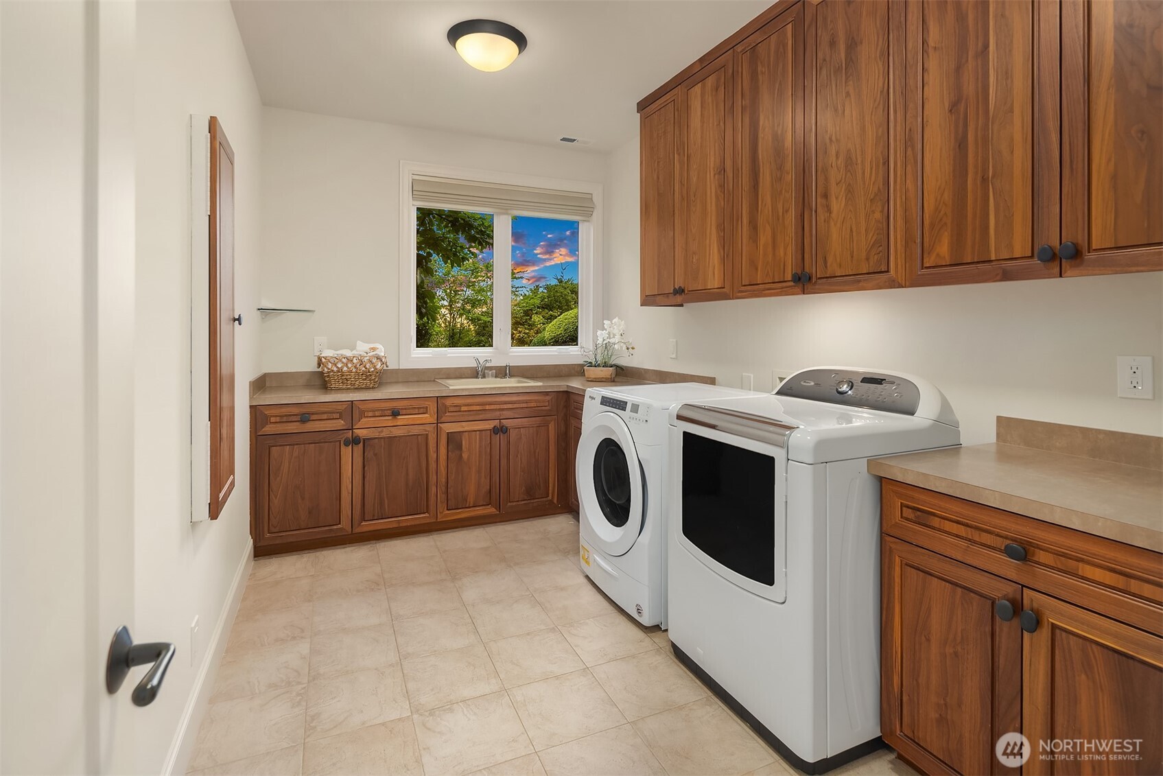 3052 Ne Harrison Street Property Photo 29