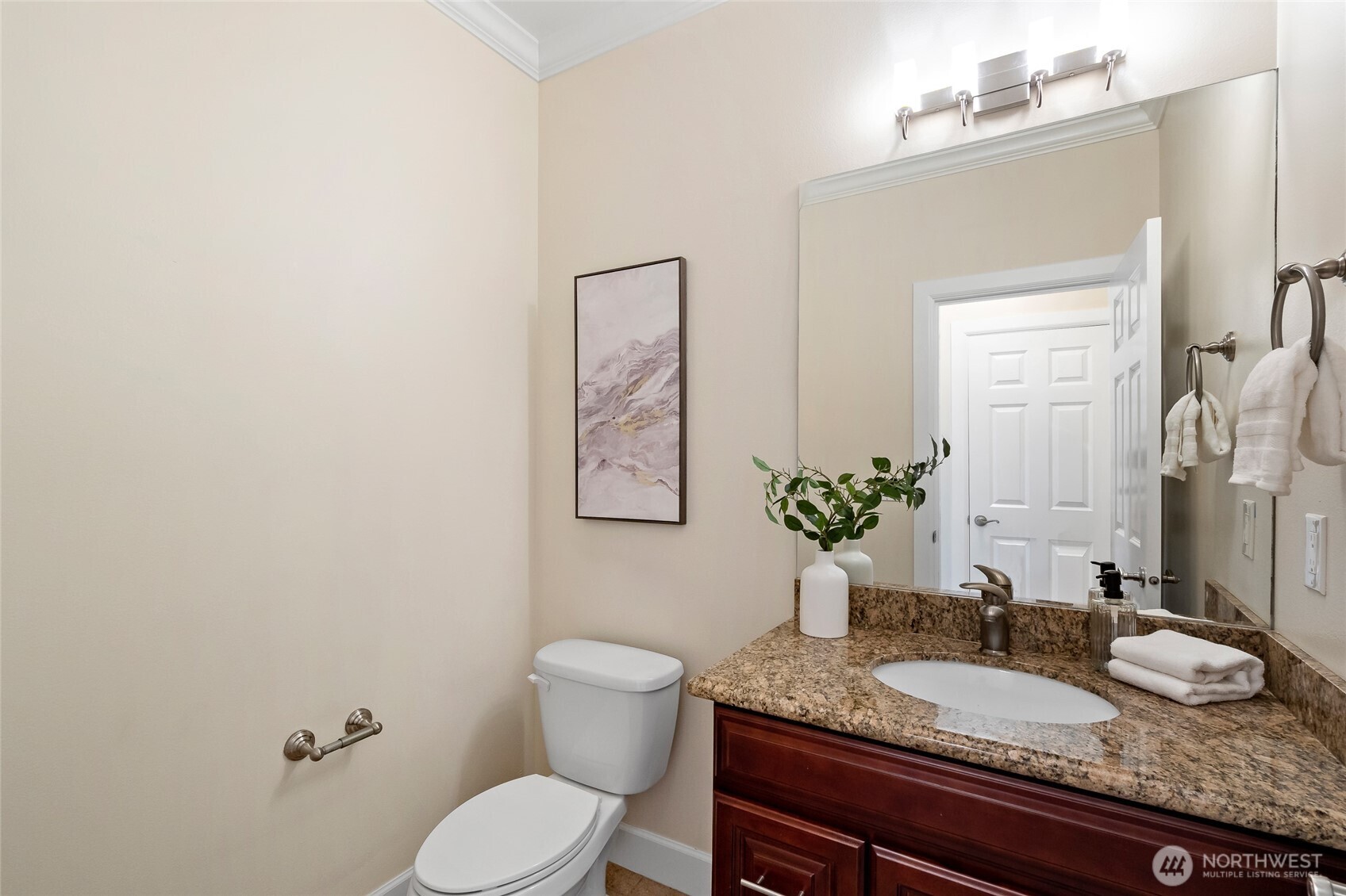 9541 Slater Avenue Property Photo 10