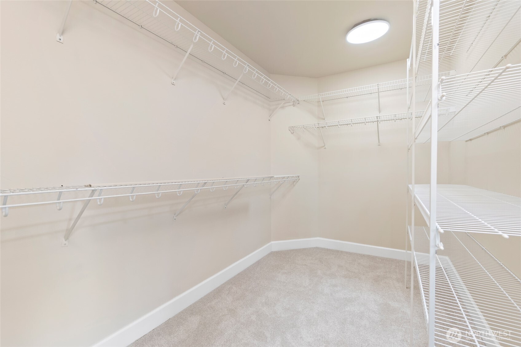 9541 Slater Avenue Property Photo 18