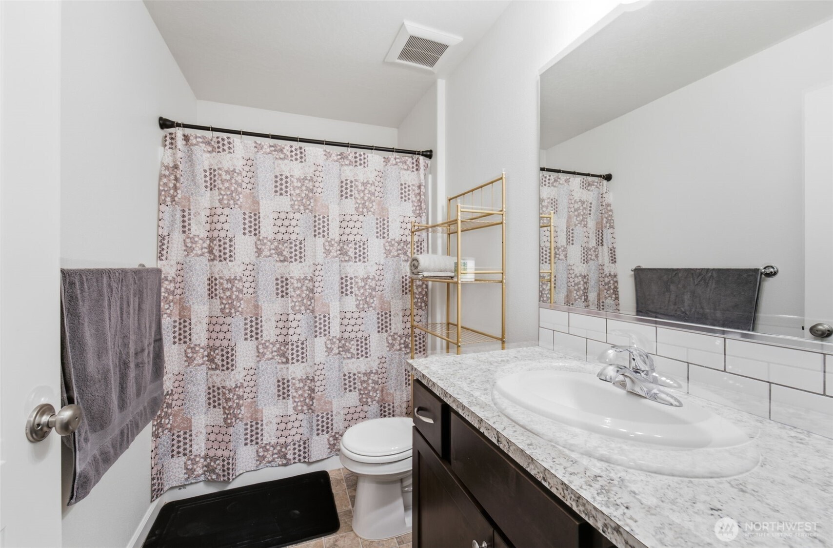 403 Emerald Avenue Property Photo 12