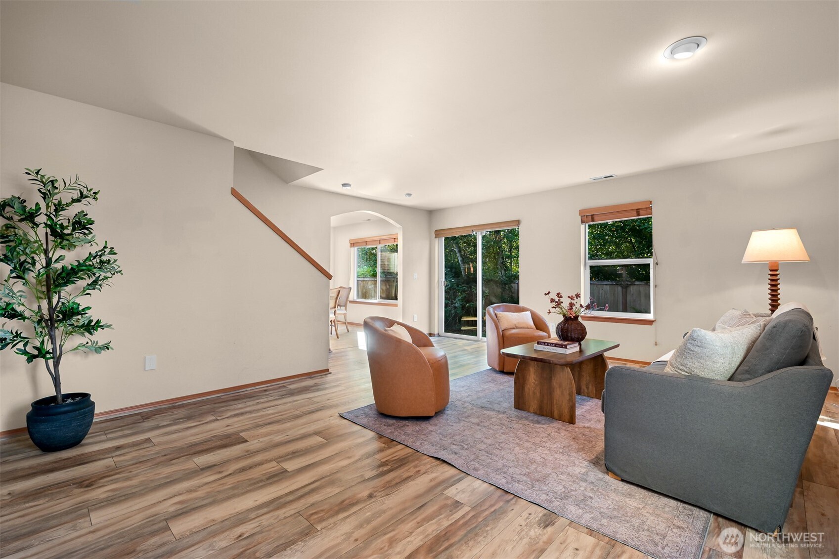 4663 Glacier Street Property Photo 5