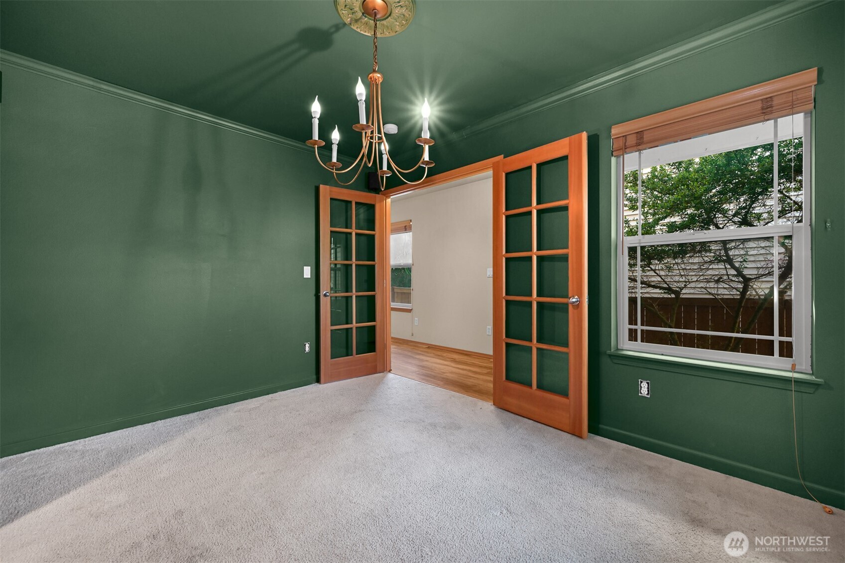 4663 Glacier Street Property Photo 16