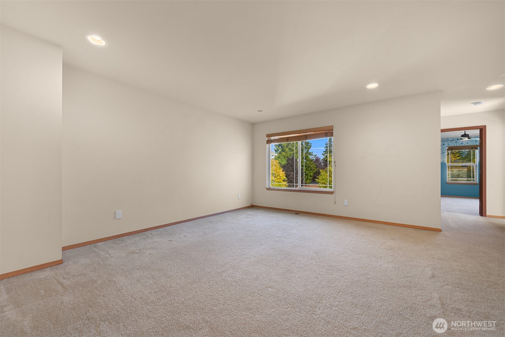 4663 Glacier Street Property Photo 19