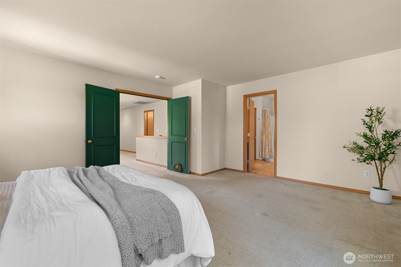 4663 Glacier Street Property Photo 21