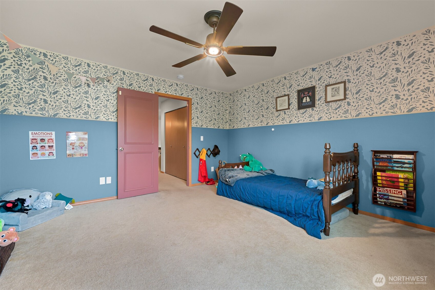 4663 Glacier Street Property Photo 26