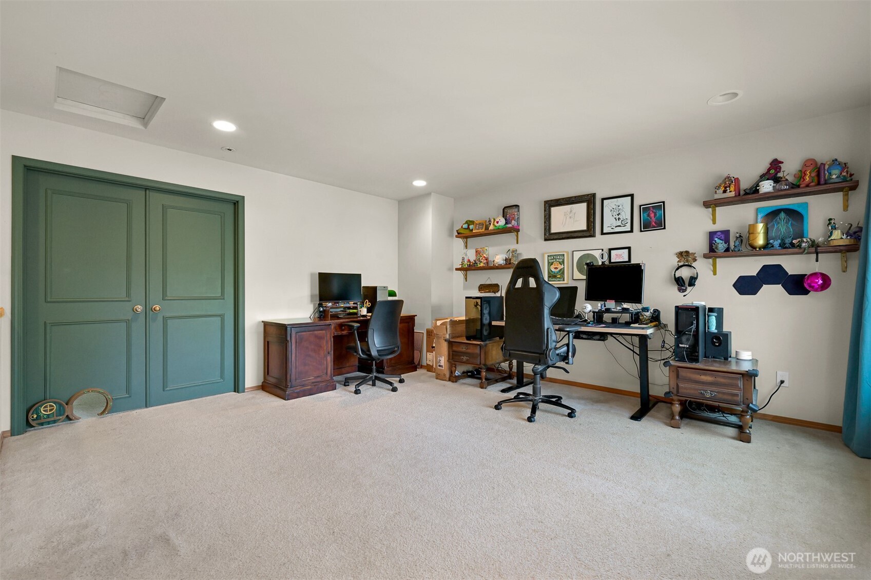 4663 Glacier Street Property Photo 30