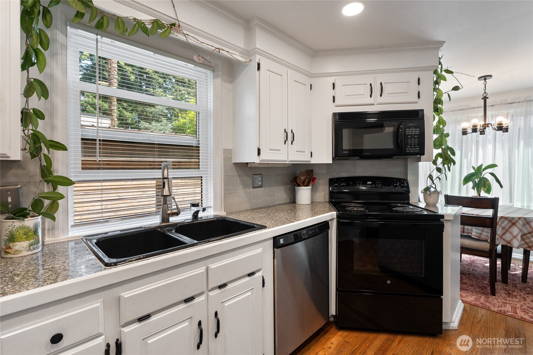1635 9th Avenue Property Photo 11