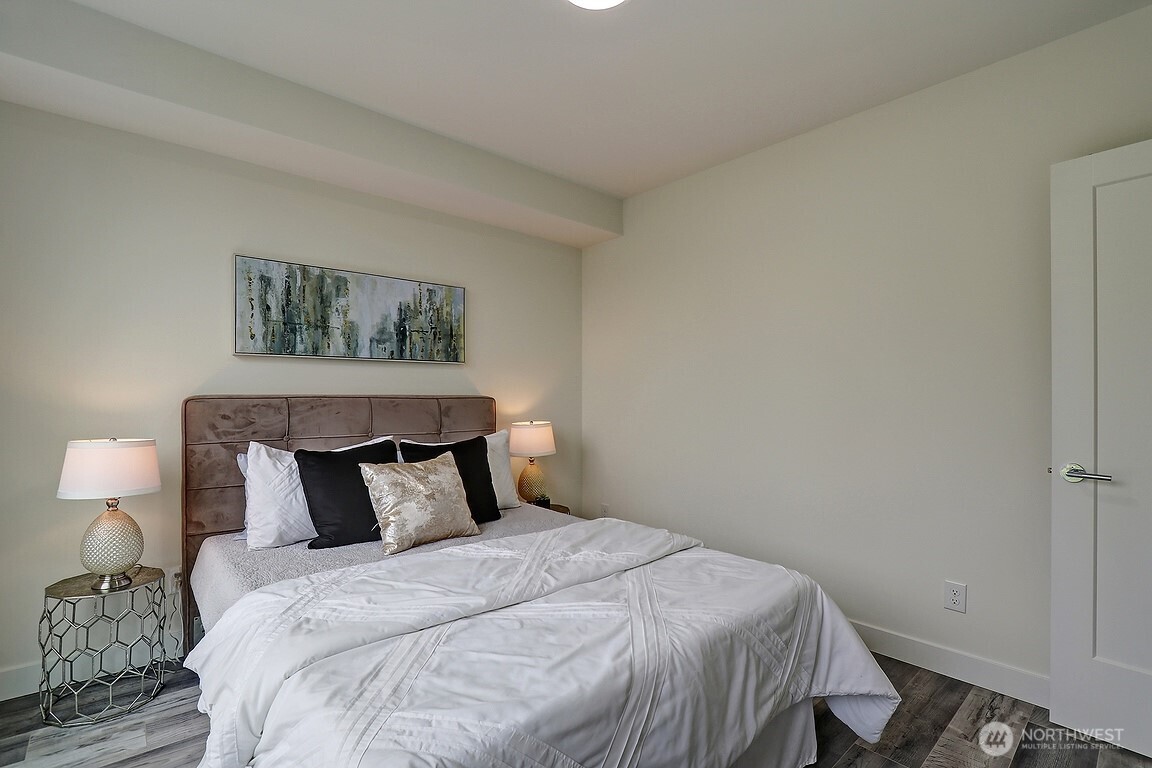 1467 S Columbian Way Property Photo 14