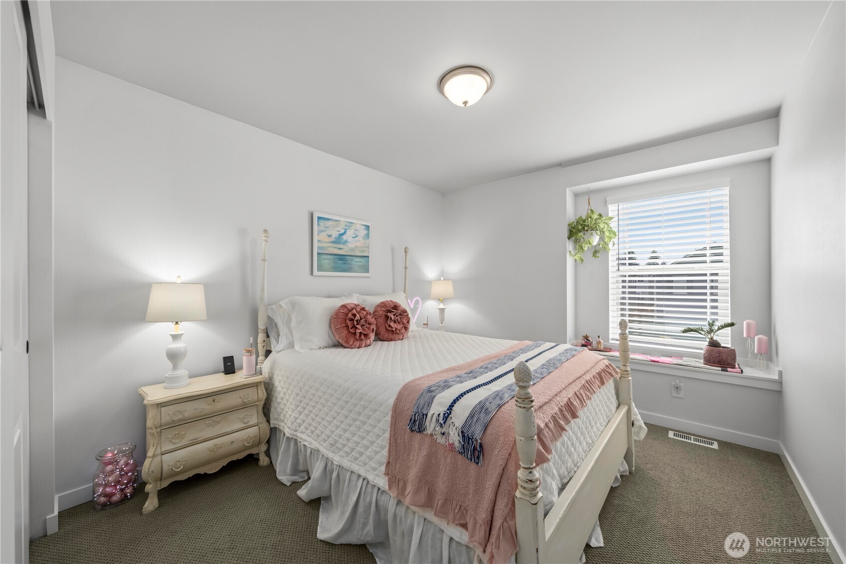 810 Burwood Street Property Photo 24