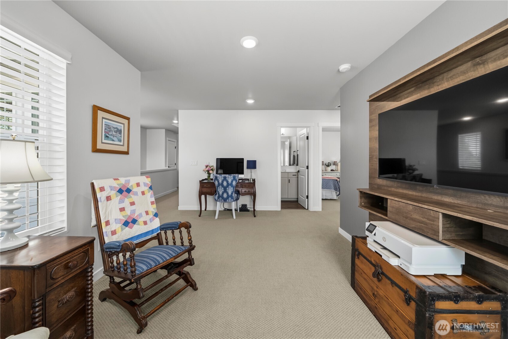 810 Burwood Street Property Photo 27