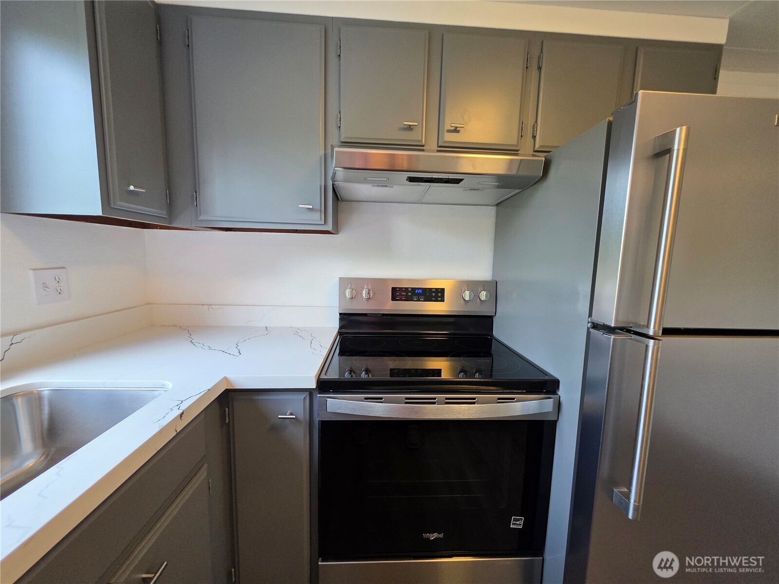184 Belvedere Street 1 Property Photo 7