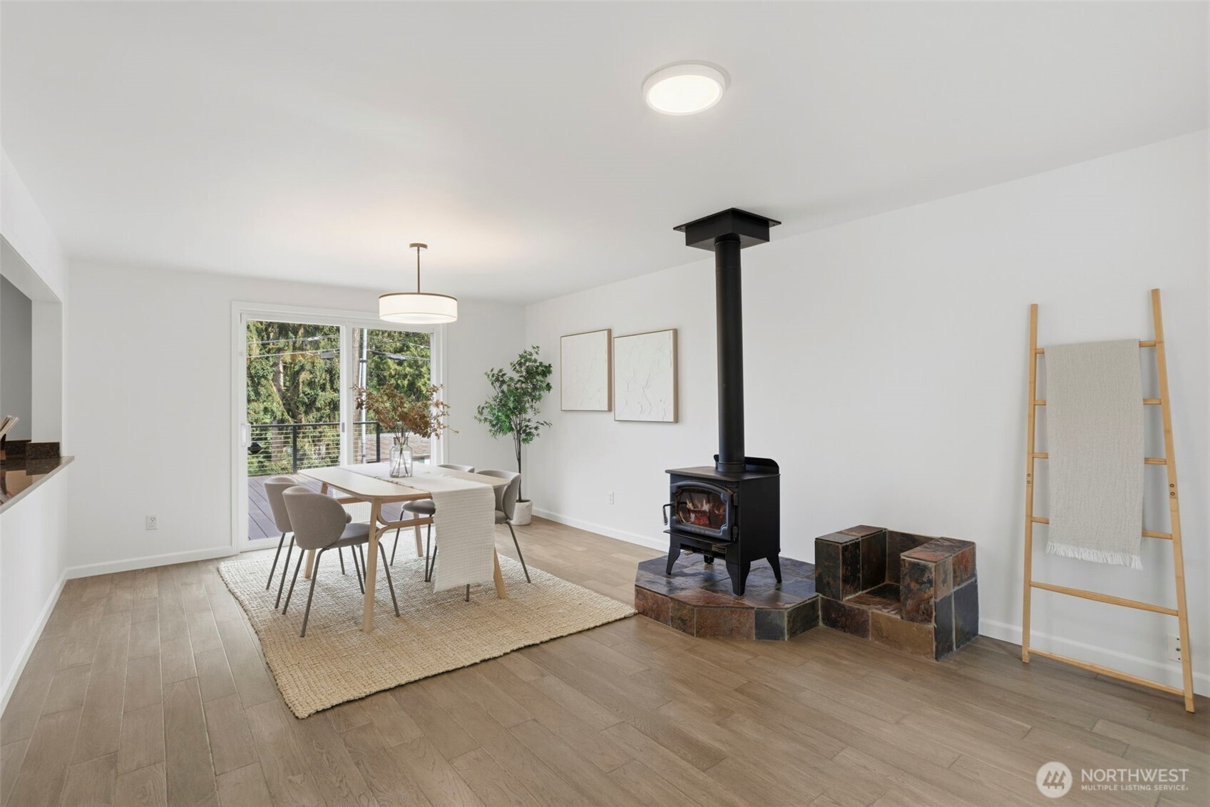 19703 12th Avenue Property Photo 11