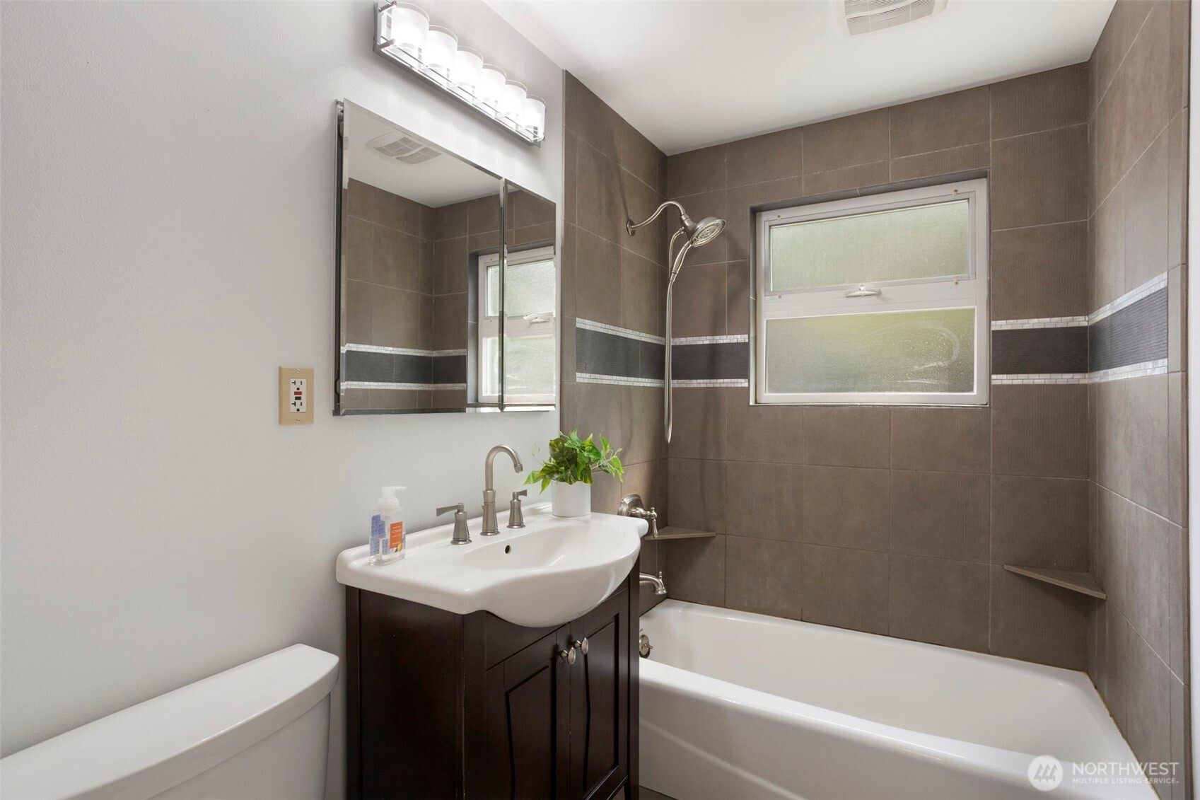 19703 12th Avenue Property Photo 21