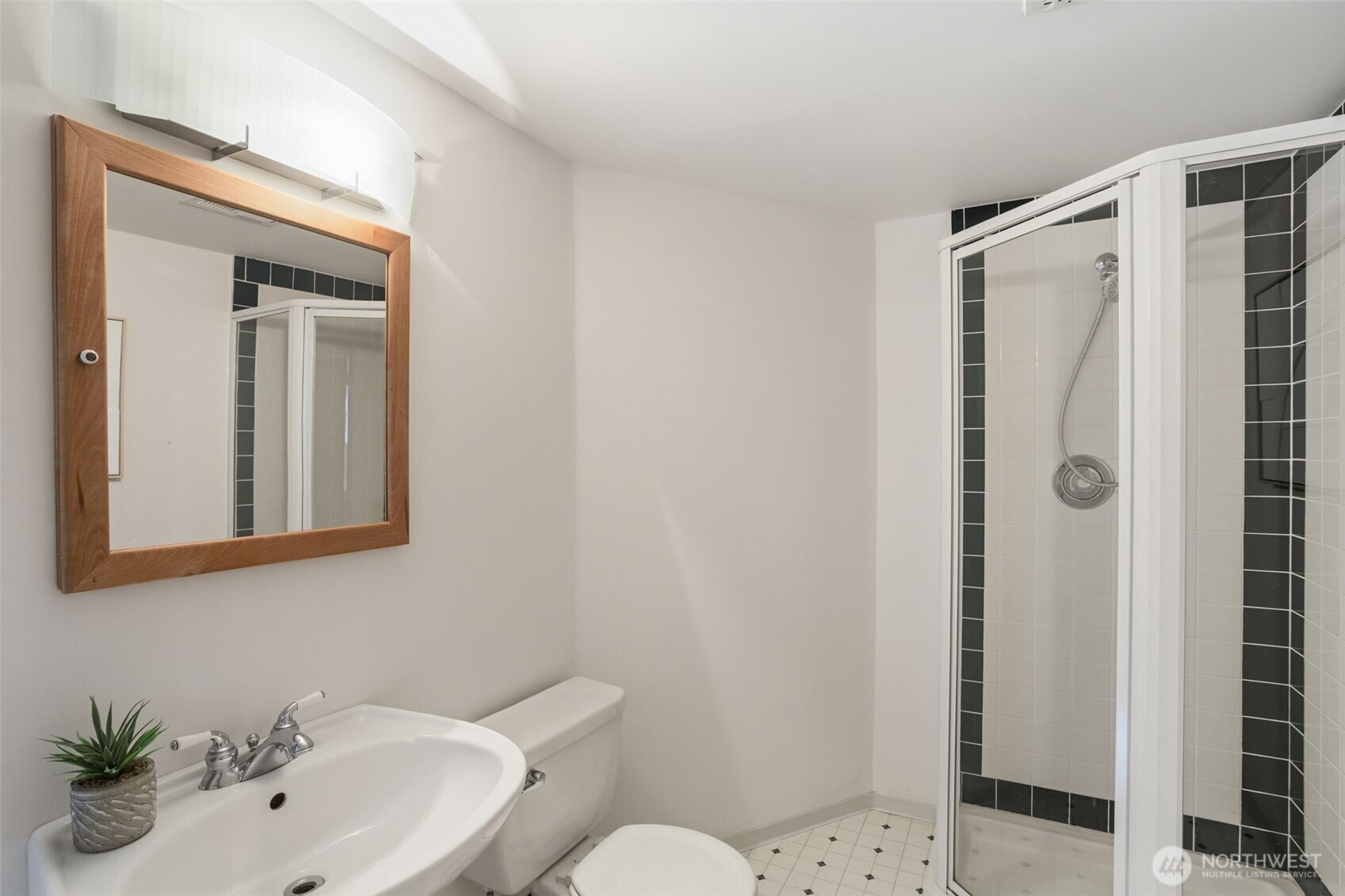 19703 12th Avenue Property Photo 25