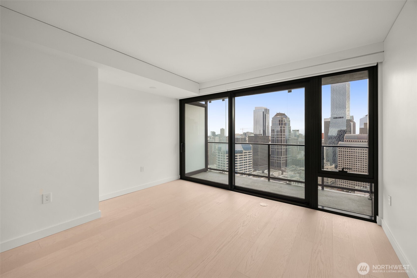 300 Virginia #3607 Property Photo 3