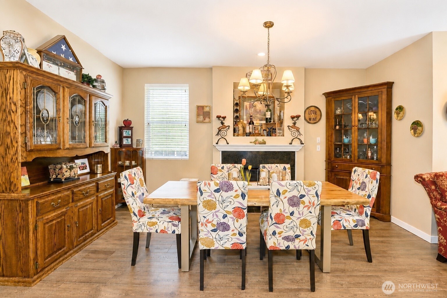 28091 Maple Ridge Way Se Property Photo 9