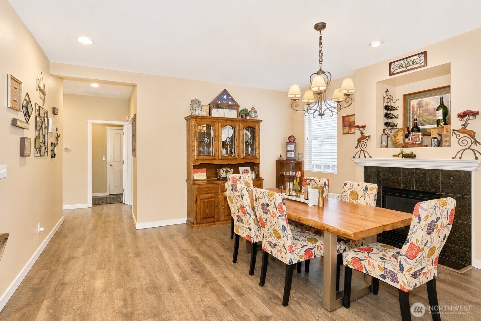 28091 Maple Ridge Way Se Property Photo 10
