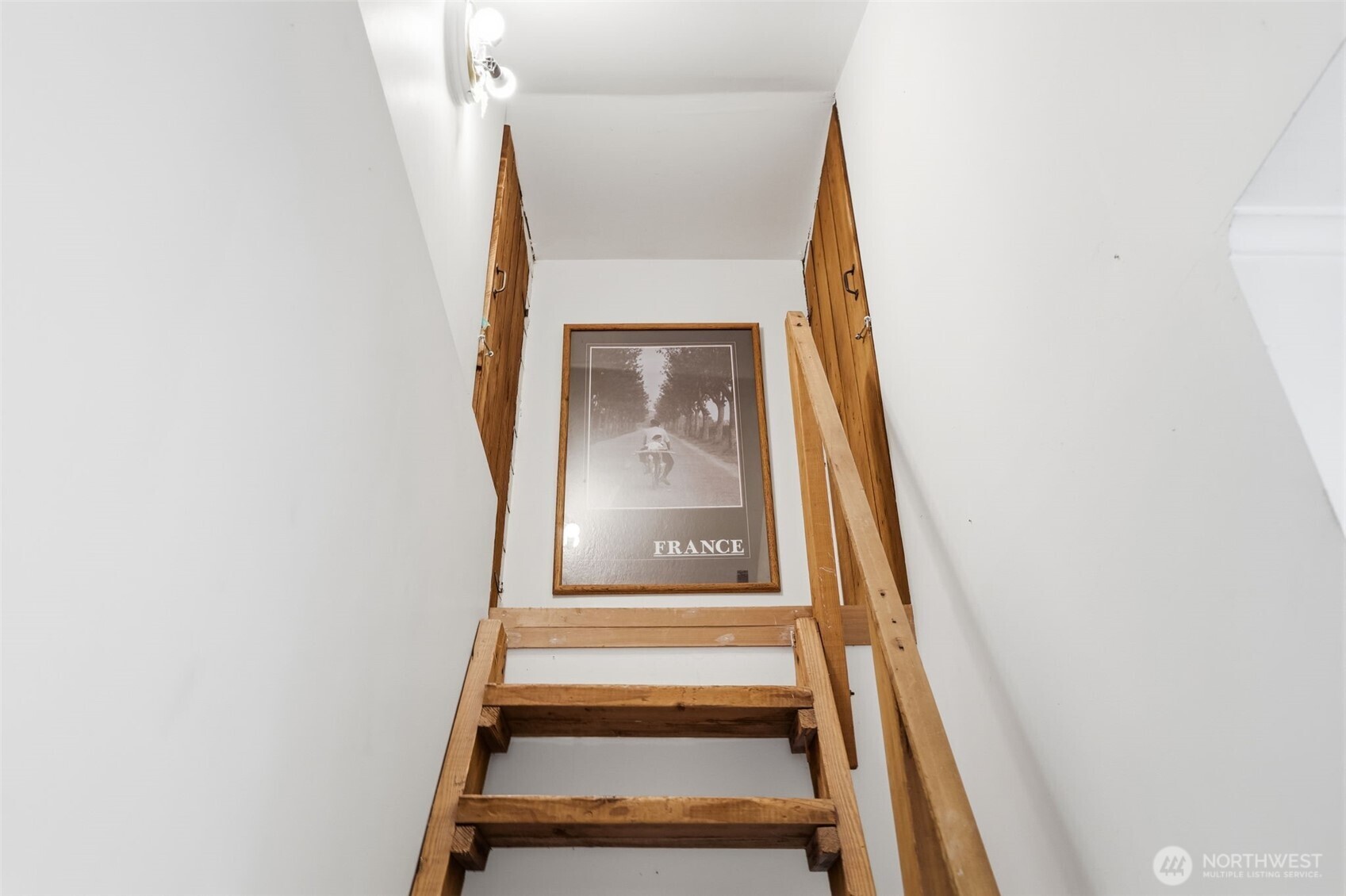 1016 Sunset Way Property Photo 26