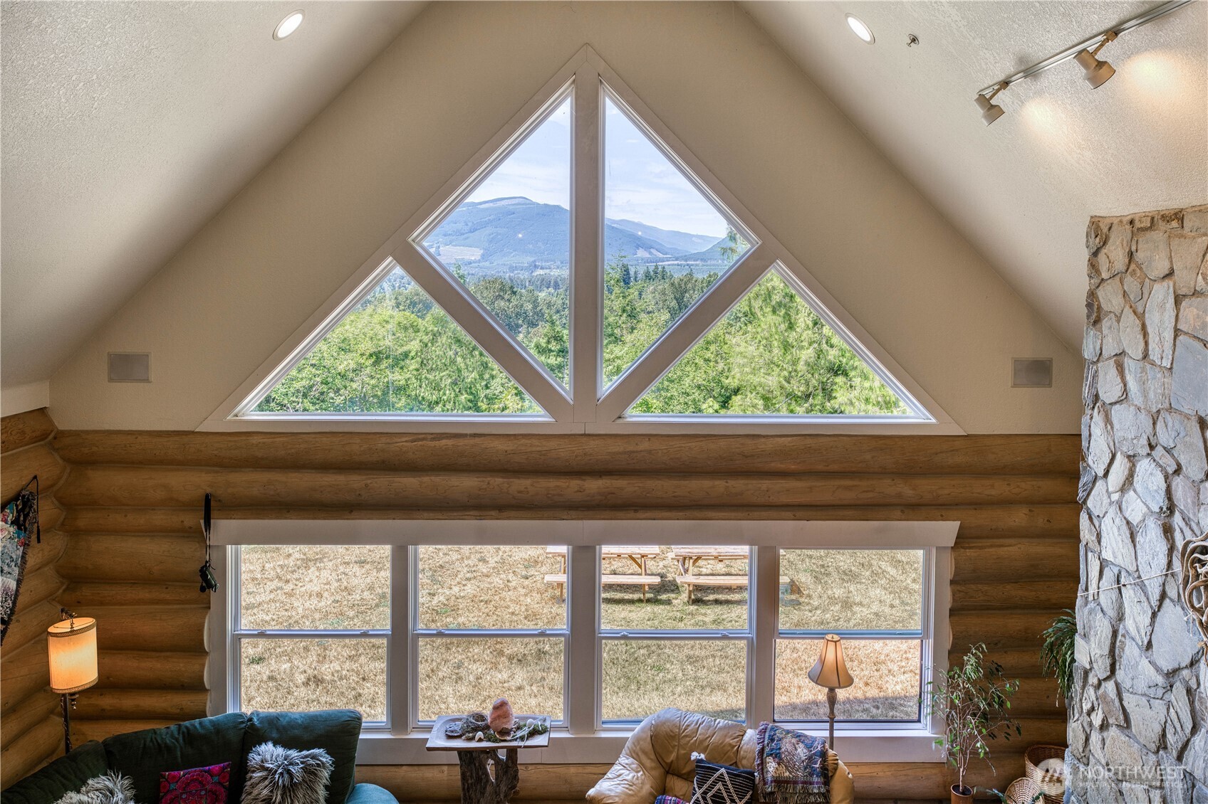 35837 Fox Creek Lane Property Photo 12