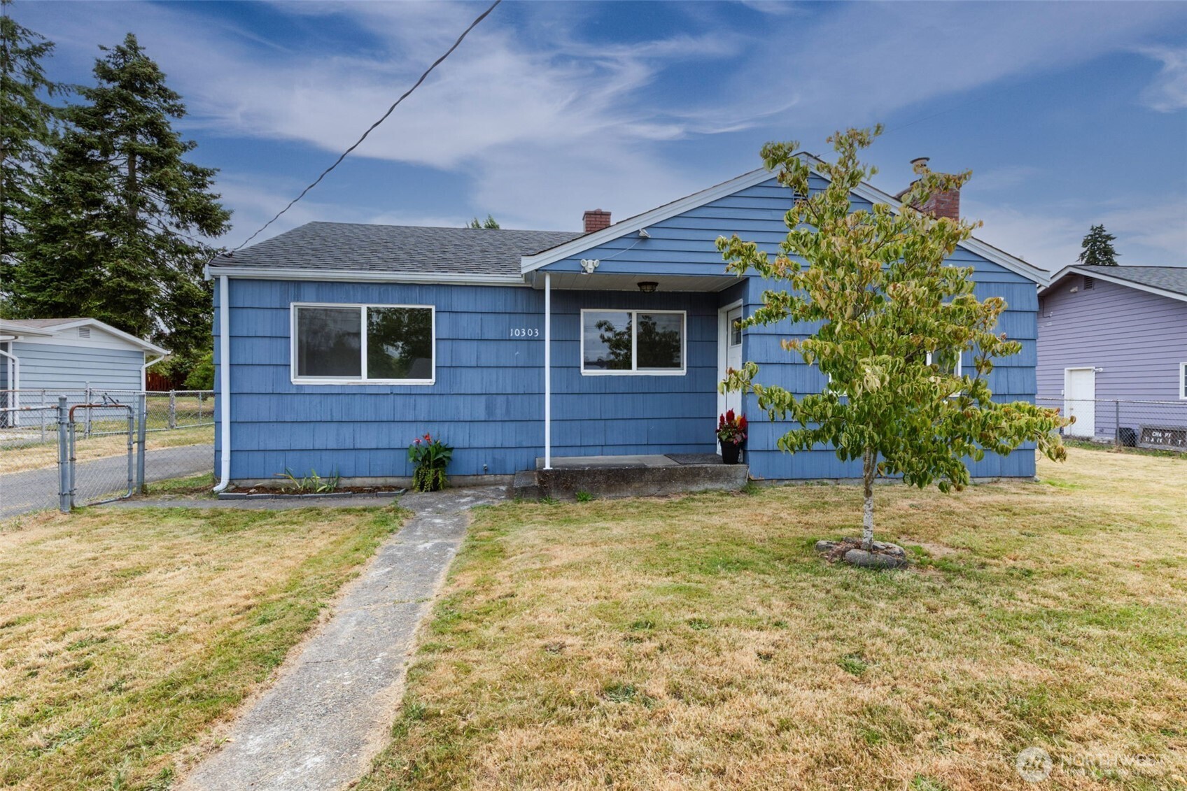 10303 B Street Property Photo 3