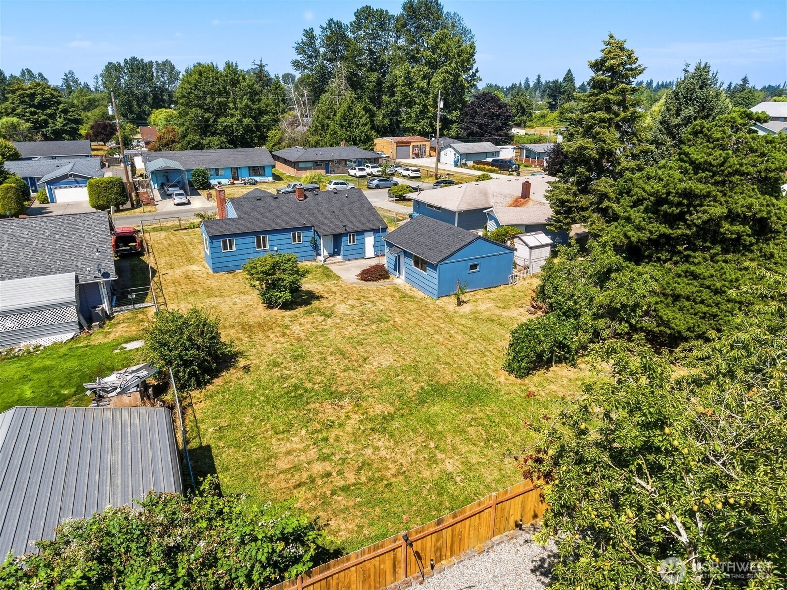 10303 B Street Property Photo 20