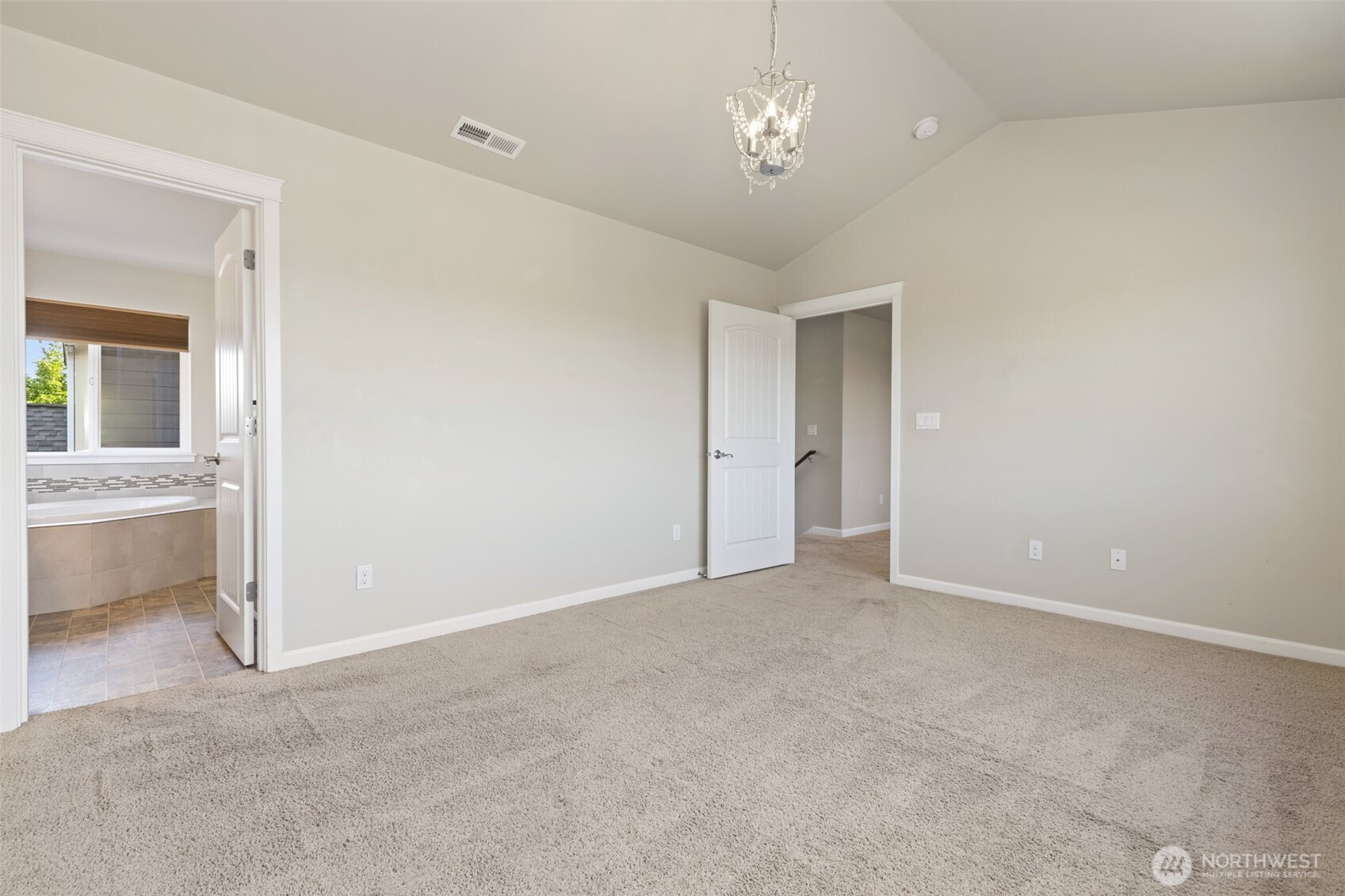 2317 43rd Avenue Property Photo 18