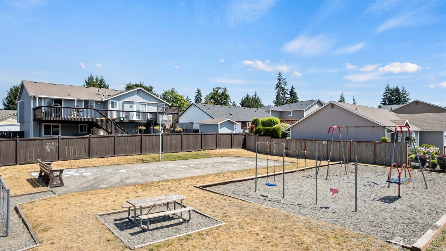 2317 43rd Avenue Property Photo 34