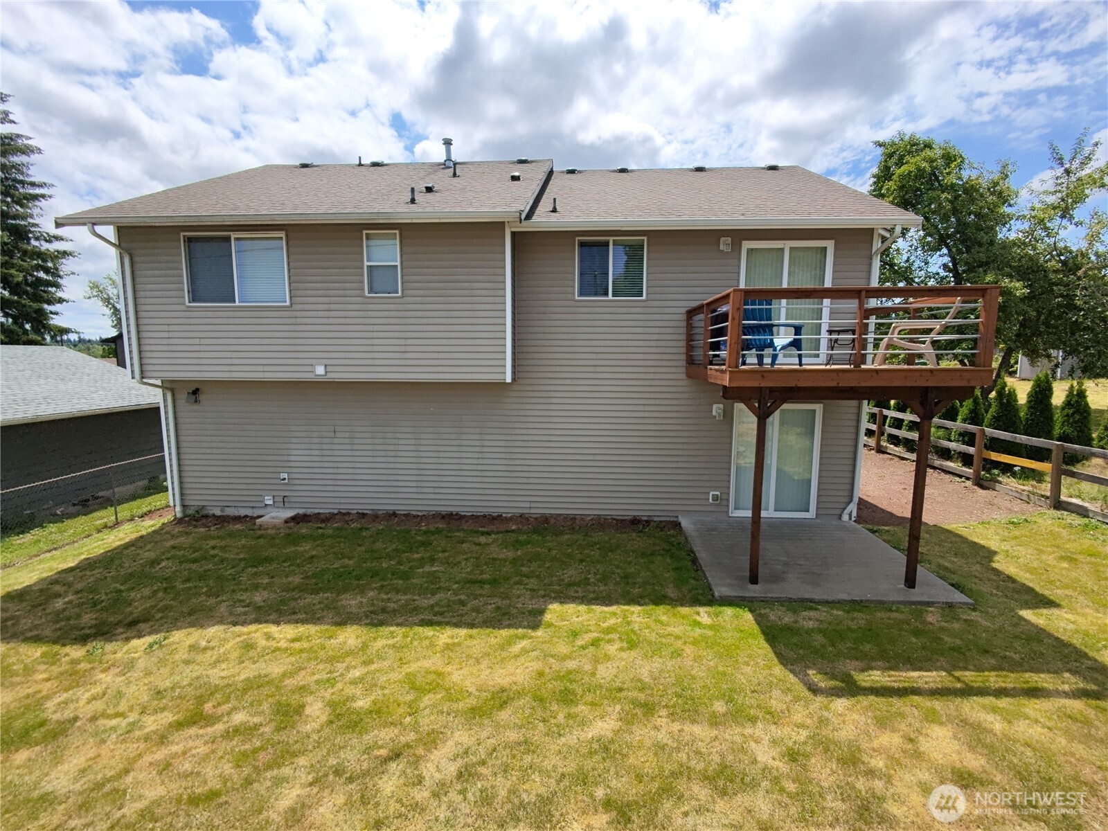 1709 Silver Lake Road Property Photo 7