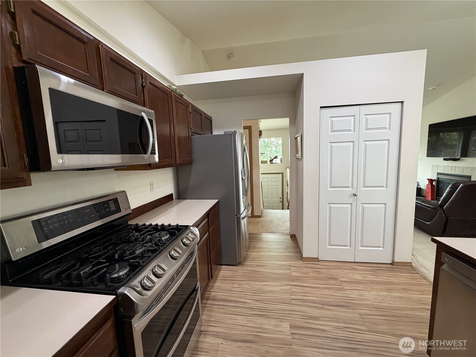 1709 Silver Lake Road Property Photo 18