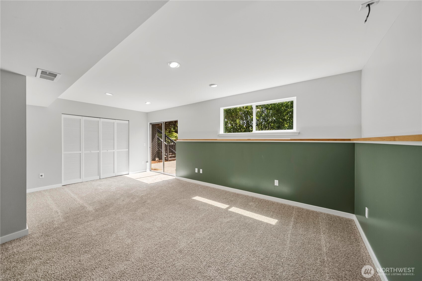 9437 Ne 126th Place Property Photo 23