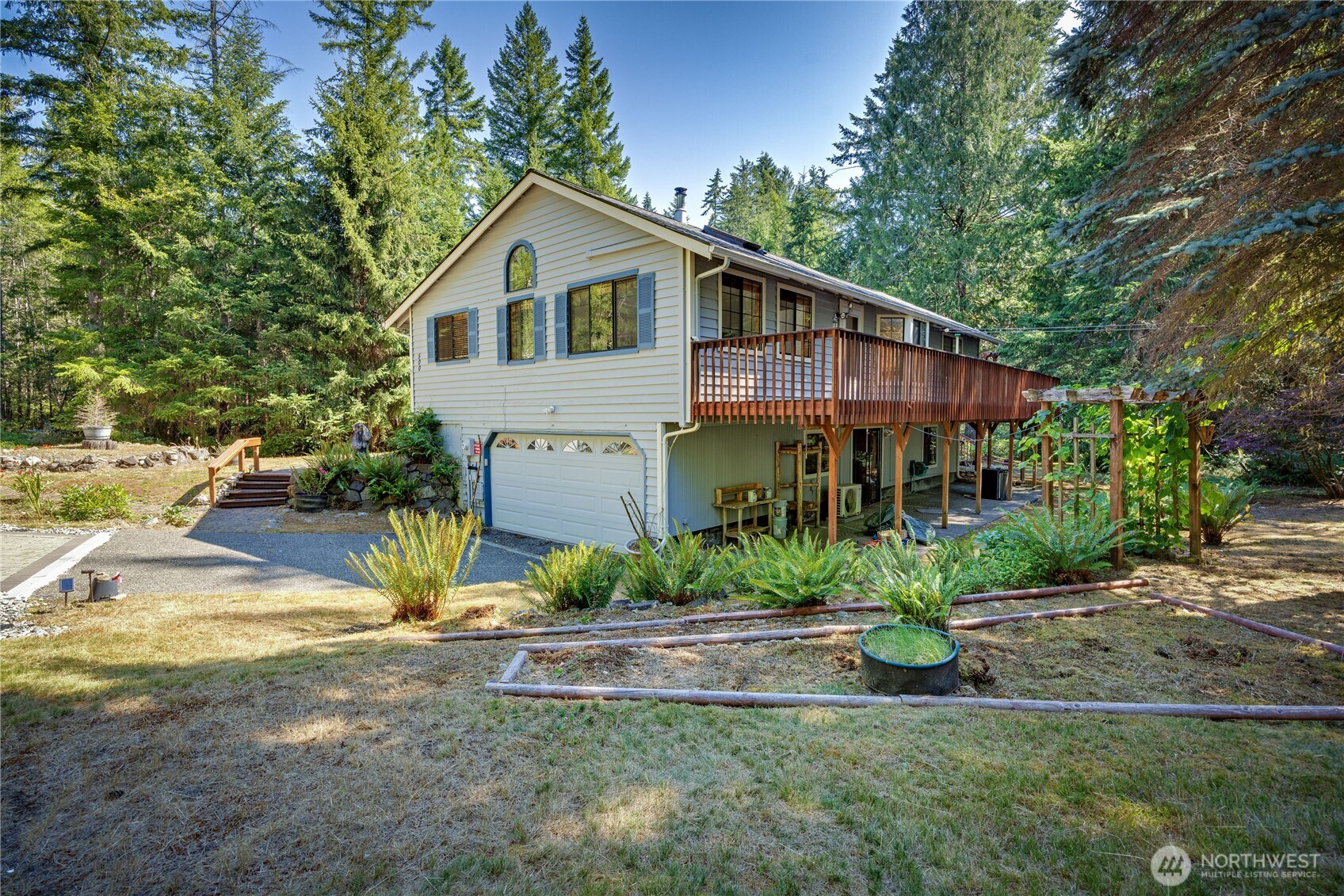 500 Mallard Lane Property Photo 4